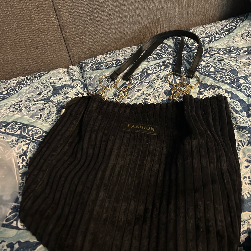 Black Pleated Women's Bag